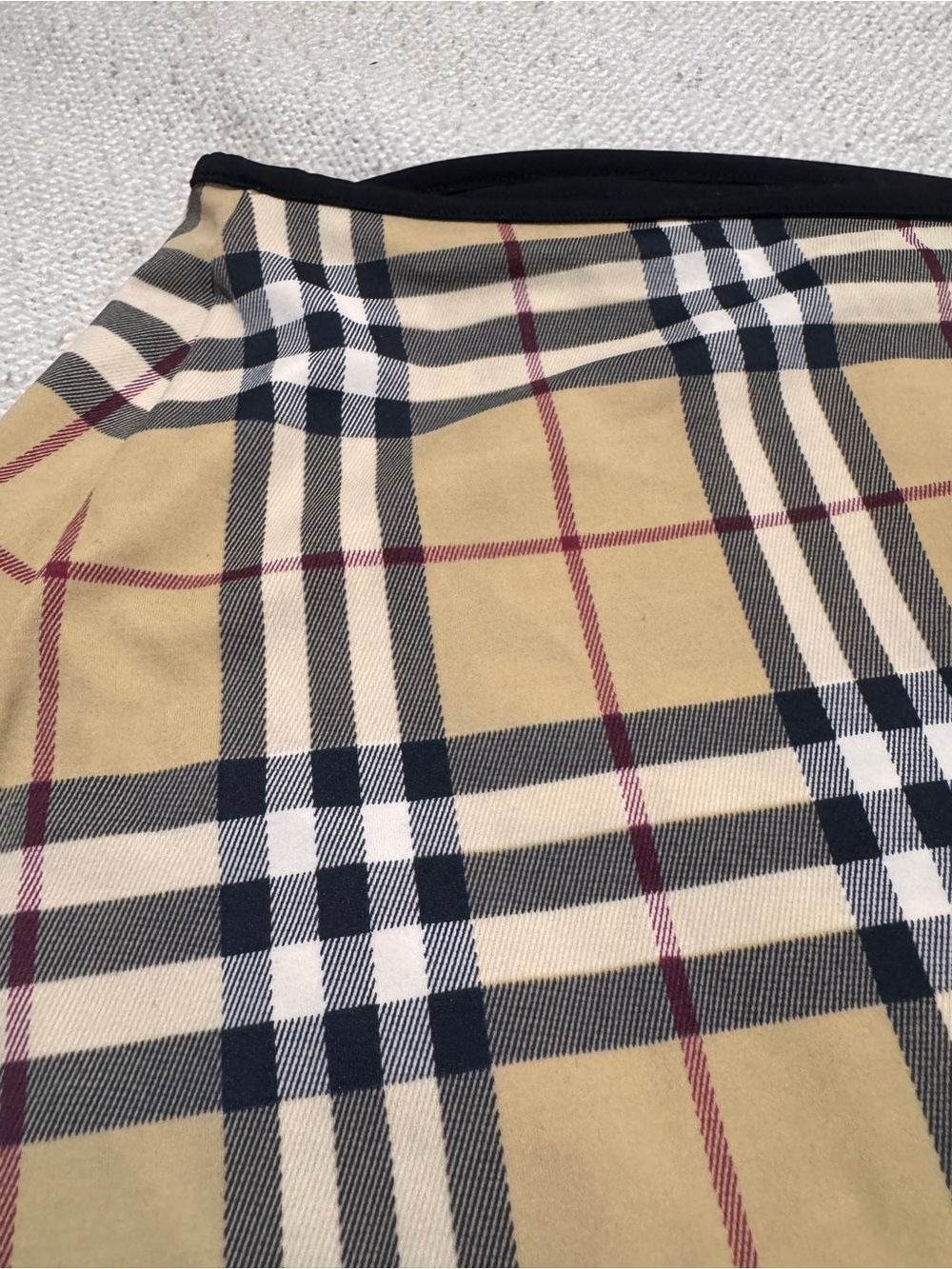 Burberry Beige Plaid Swim Skirt / Sarong with Black Trim - Picture 2 of 12
